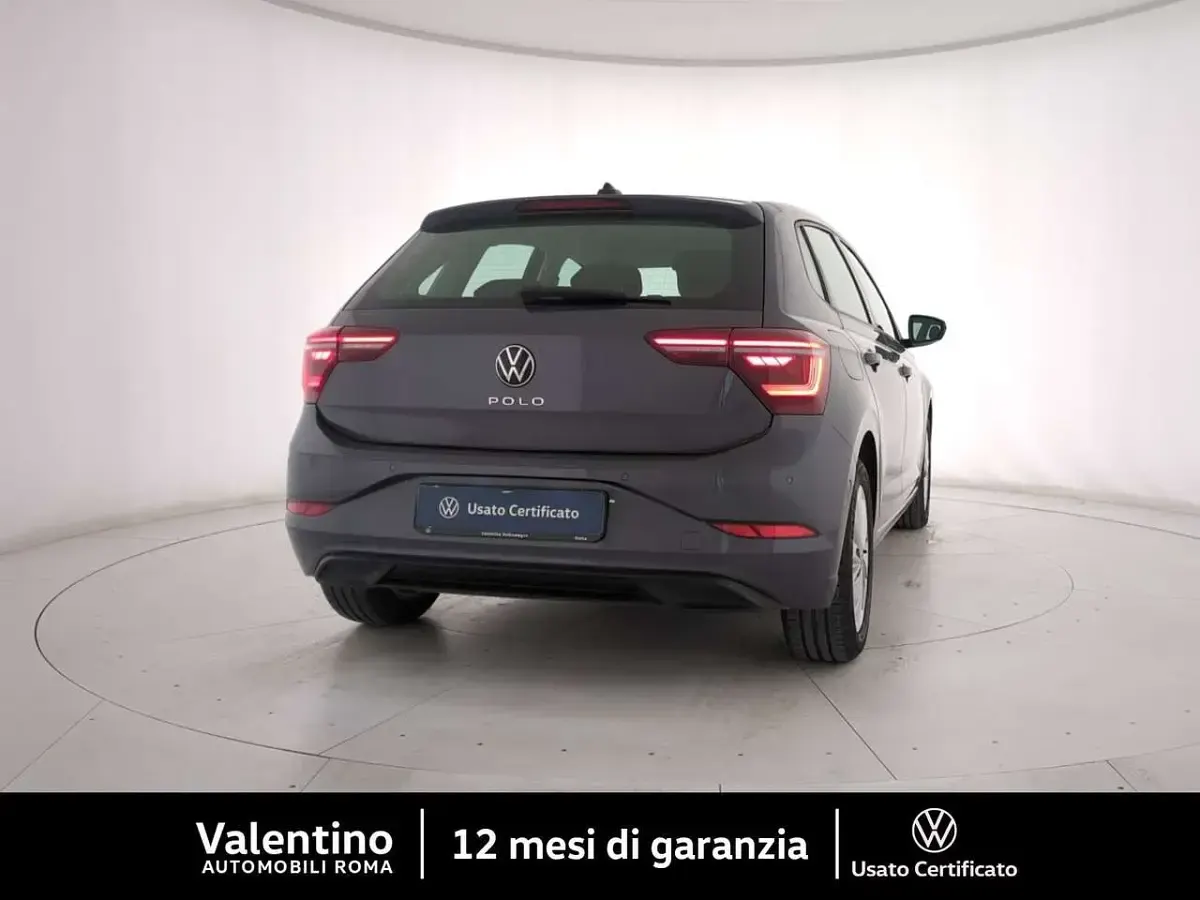 Usata VW Polo Style 95 CV (69 kW) 2024 Grigio Utilitaria