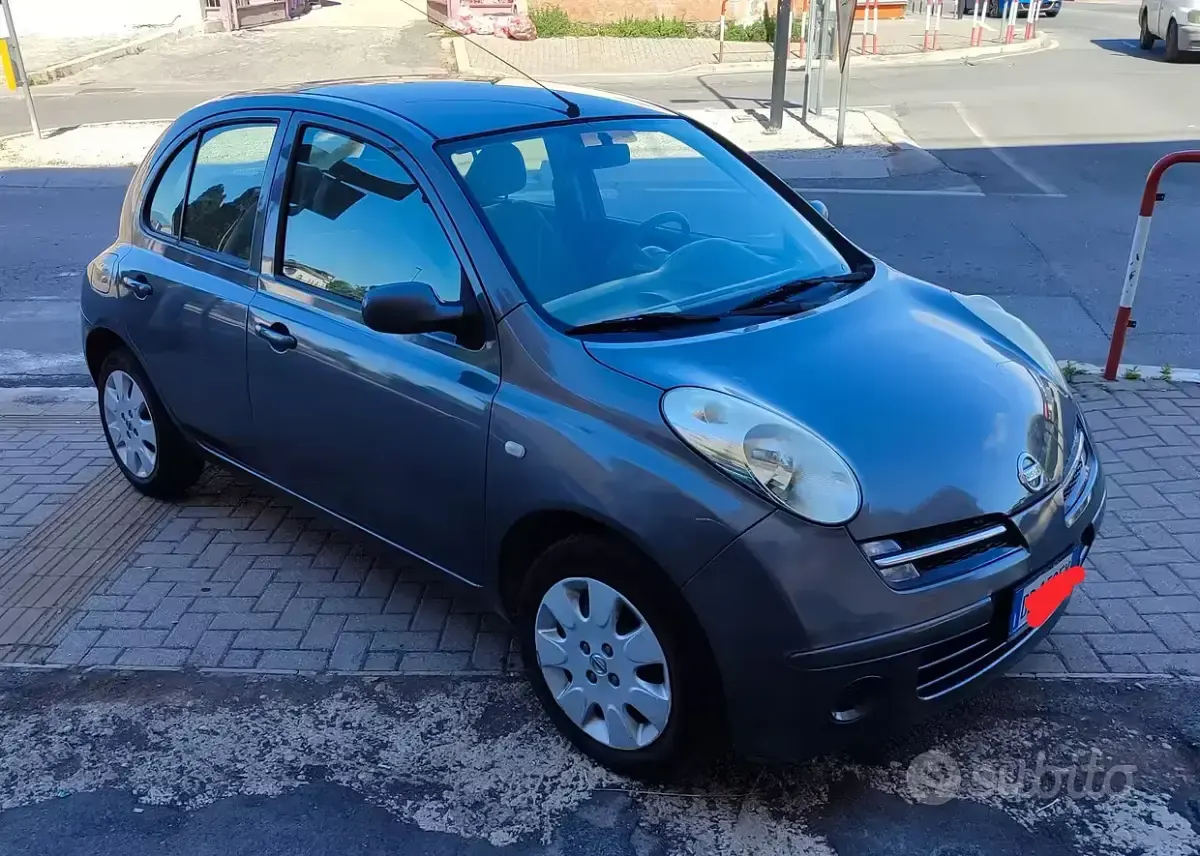 Usata Nissan Micra 80 CV (58 kW) 2006 Grigio Utilitaria