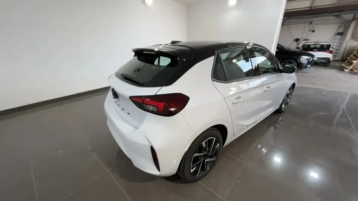 Nuova Opel Corsa S 100 CV (73 kW) 2026 Kontur white Utilitaria