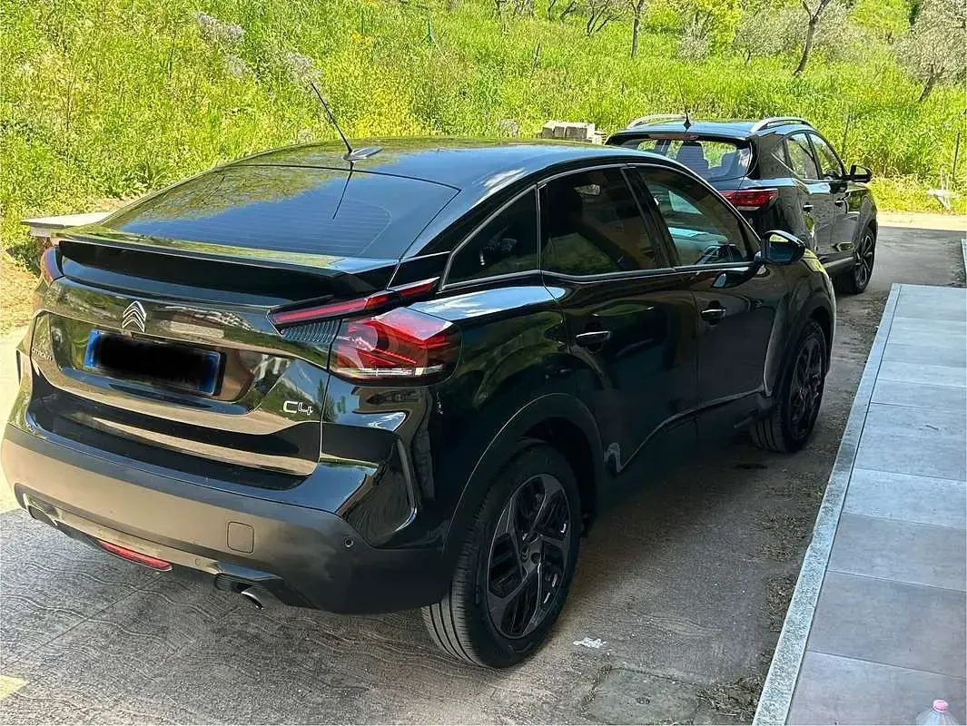Usata Citroën C4 Feel 110 CV (80 kW) 2023 Nero SUV