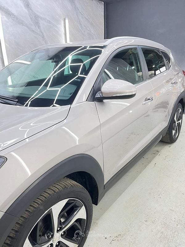 Usata Hyundai Tucson 141 CV (103 kW) 2017 Beige SUV