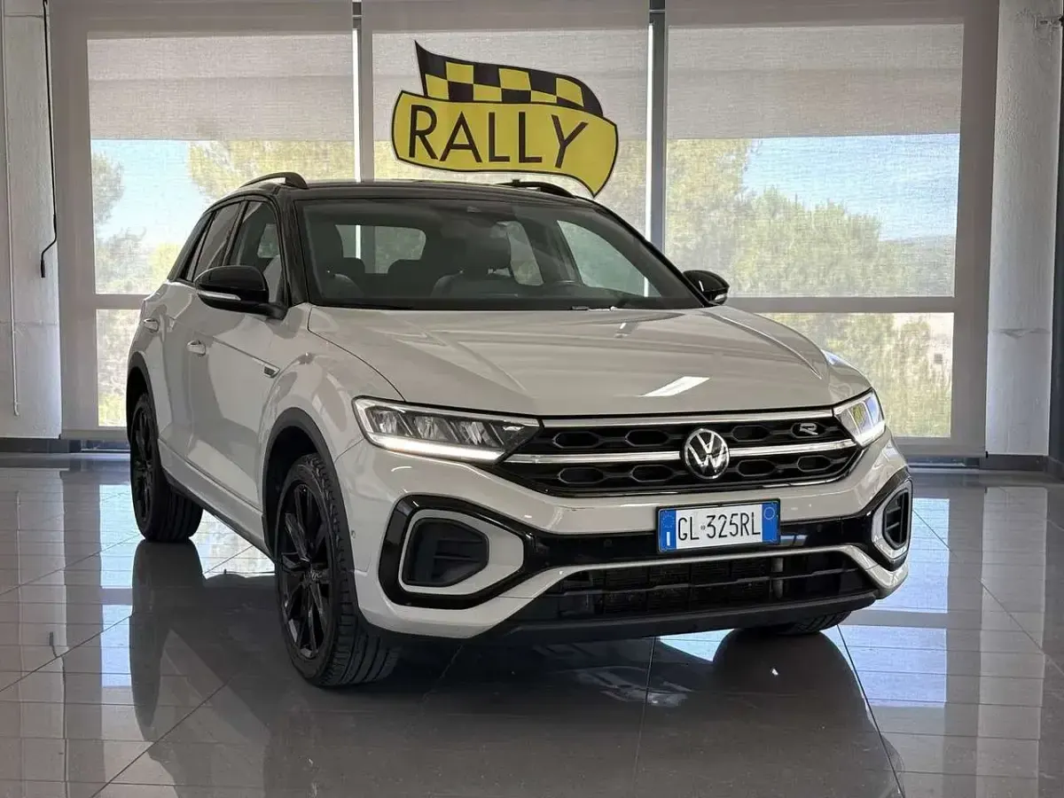 Usata VW T-Roc R-line 150 CV (110 kW) 2022 Grigio SUV