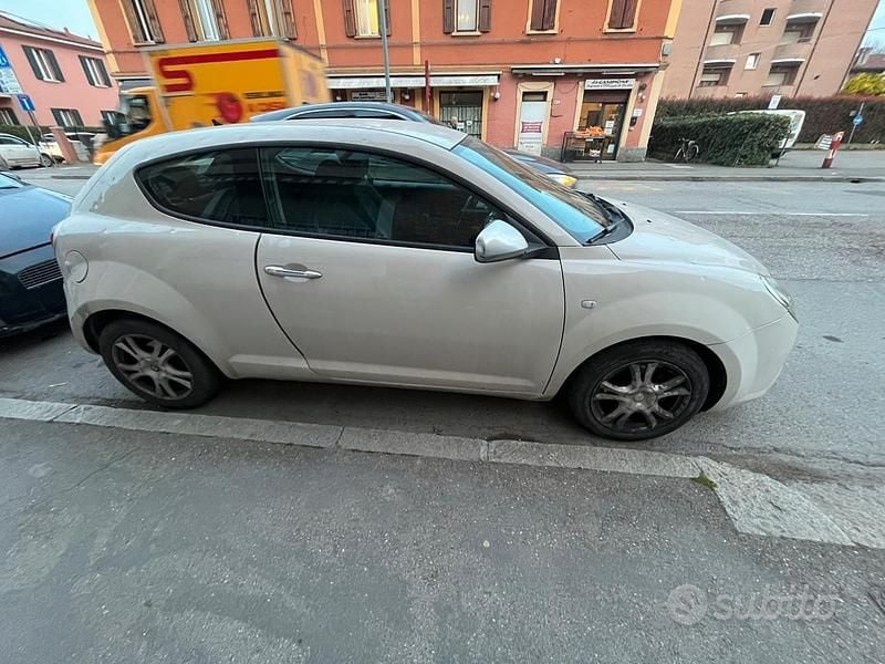 Usata Alfa Romeo MiTo 120 CV (88 kW) 2013 Bianco Utilitaria