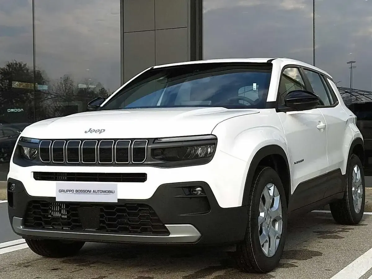 Usata Jeep Avenger Altitude 100 CV (73 kW) 2026 SUV