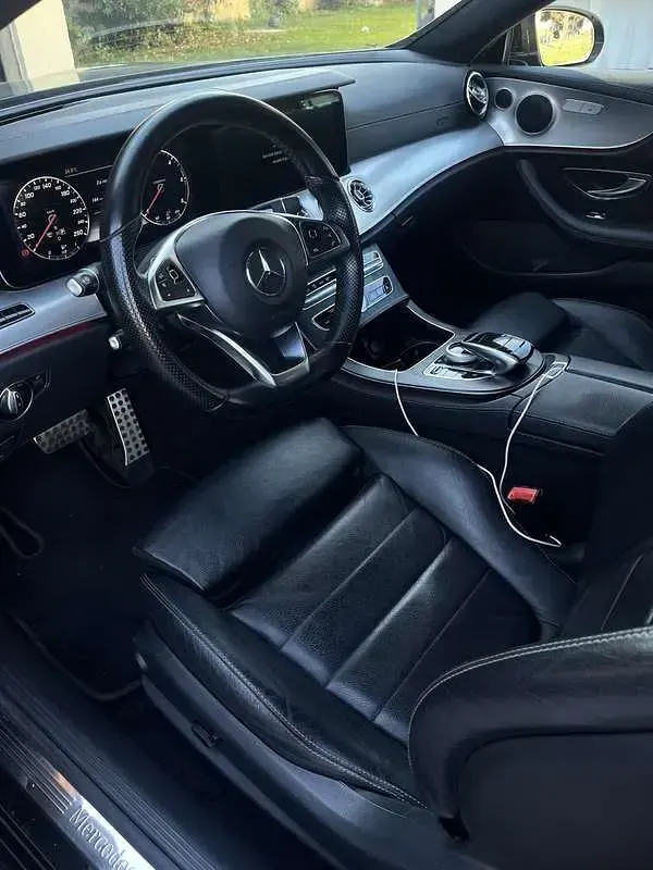 Usata Mercedes E220 AMG line 194 CV (142 kW) 2018 Nero Coupé
