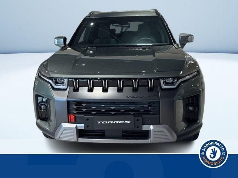 Nuova Ssangyong (KGM) Torres 203 CV (149 kW) 2025 Grigio SUV
