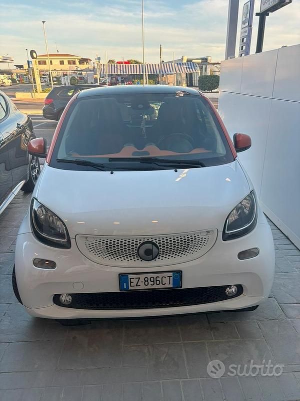 Usata Smart ForTwo Coupé 71 CV (52 kW) 2015 Bianco Coupé