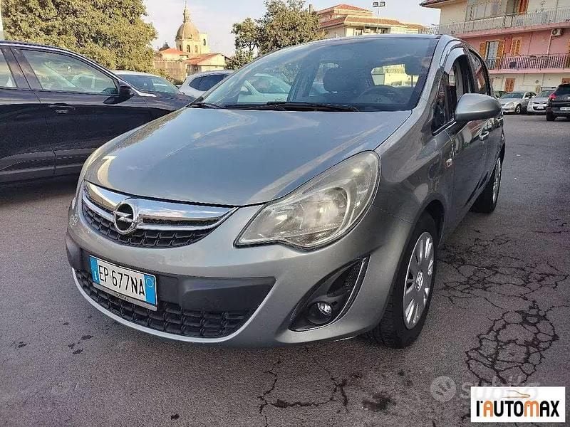 Usata Opel Corsa 2013 Grigio Utilitaria