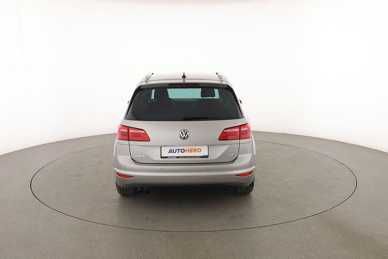Usata VW Golf VII Highline 125 CV (91 kW) 2016 Grigio