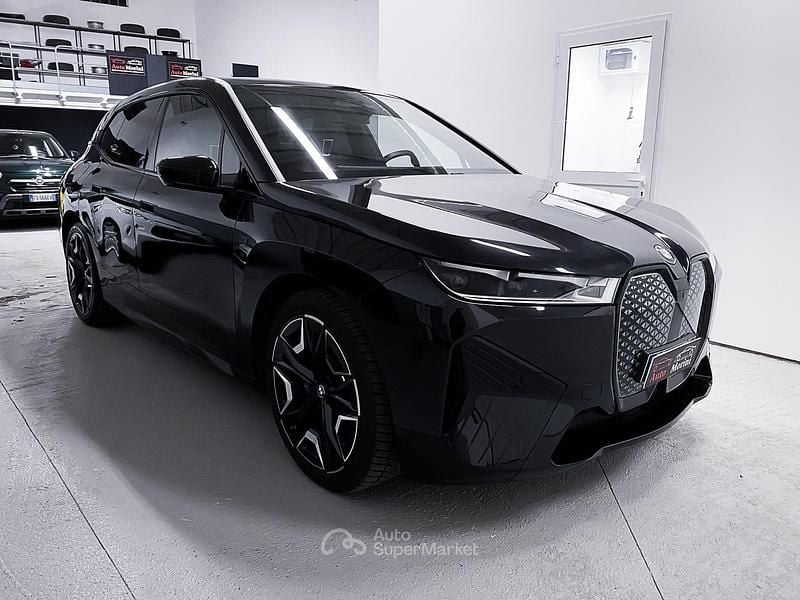 Usata BMW iX 456 kW (620 CV) 2022 Nero SUV
