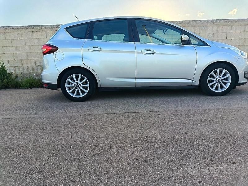 Usata Ford C-MAX 120 CV (88 kW) 2017 Grigio Monovolume
