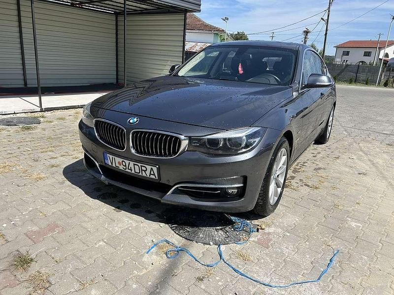 Usata 2017 BMW 318 Gran Turismo Luxury Line Tre volumi | 16.000 € (Ottimo prezzo) - Immagine 1/4