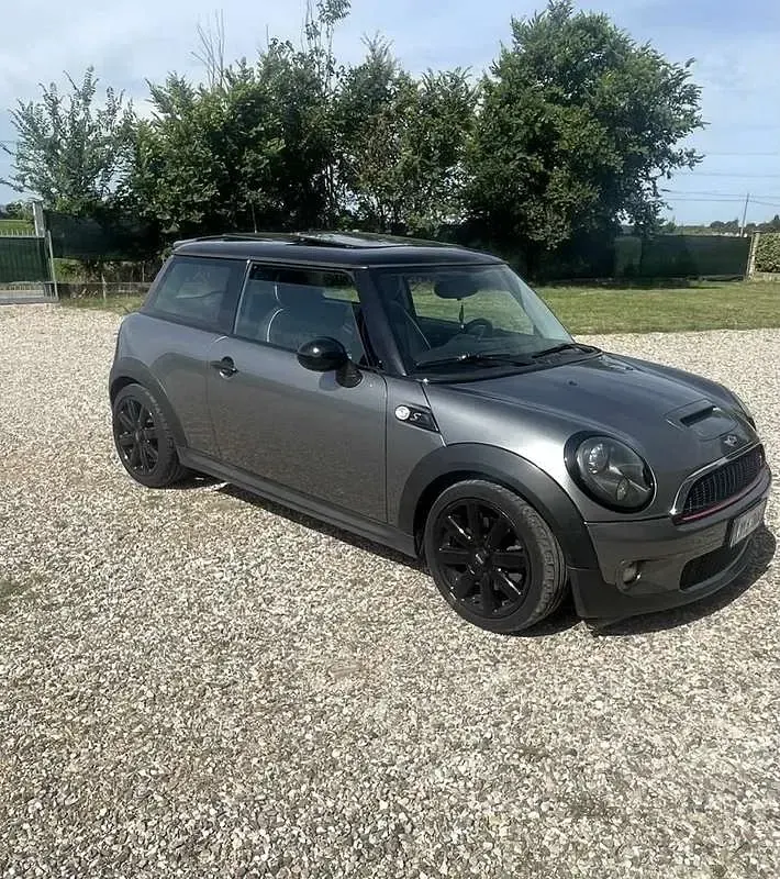 Usata Mini Cooper S 177 CV (130 kW) 2008 Utilitaria