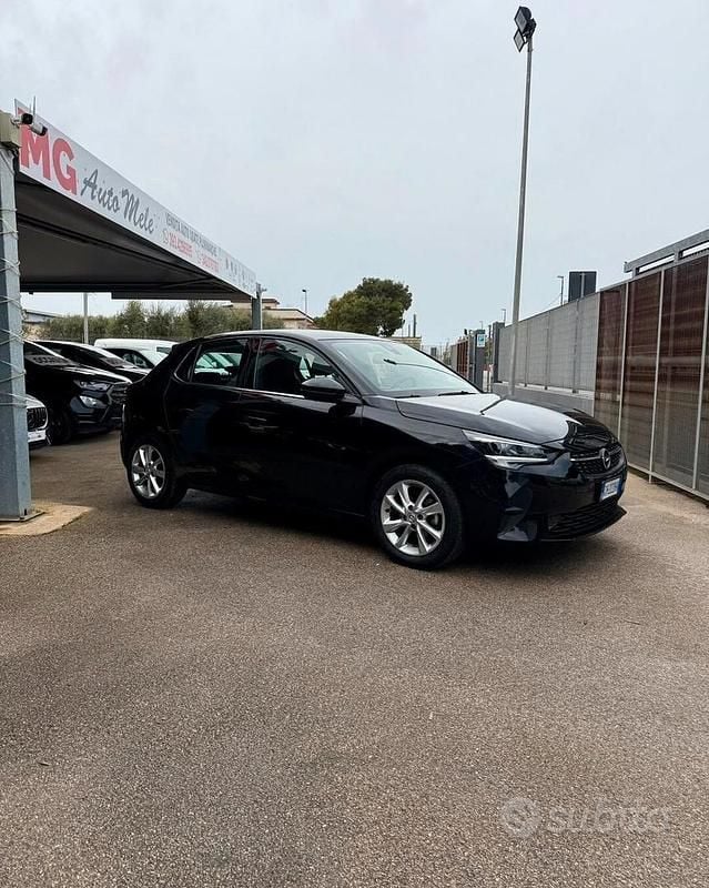 Usata Opel Corsa Elegance 75 CV (55 kW) 2021 Nero Utilitaria
