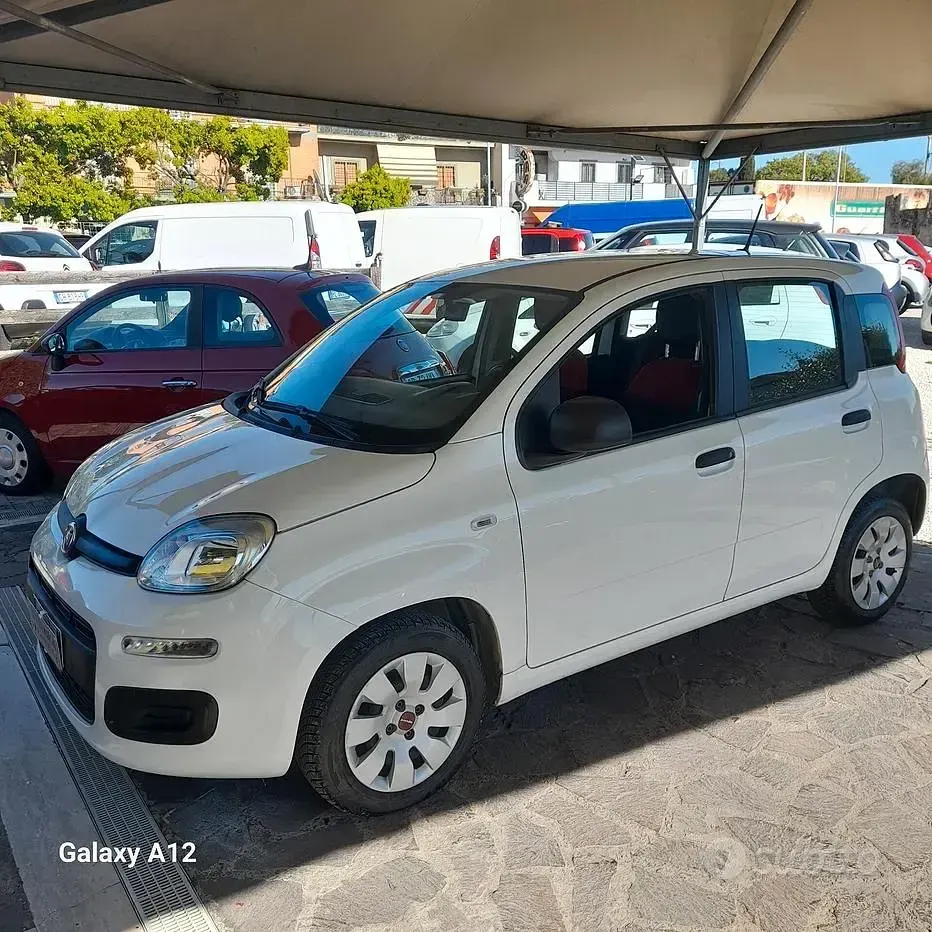 Usata Fiat Panda Lounge 69 CV (50 kW) 2021 Bianco Utilitaria