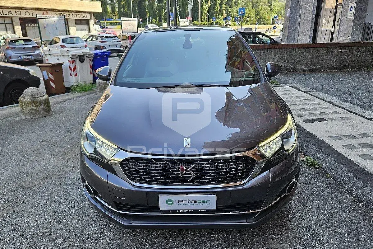 Usata DS Automobiles DS4 So Chic 120 CV (88 kW) 2017 Grigio Berlina