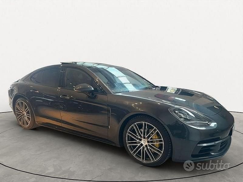 Usata Porsche Panamera 441 CV (324 kW) 2017 Grigio Berlina