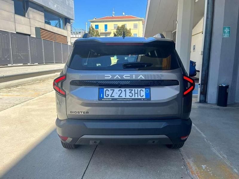 Nuova Dacia Bigster Expression 140 CV (102 kW) 2025 Grigio SUV