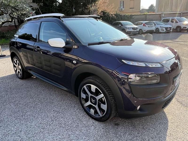 Usata Citroën C4 Shine Edition 82 CV (60 kW) 2015 Lilla SUV