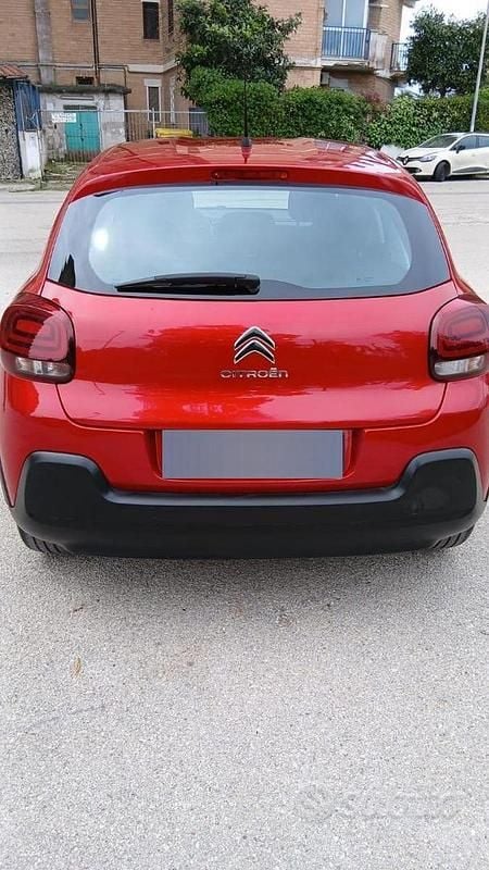 Usata Citroën C3 102 CV (75 kW) 2023 Rosso Utilitaria