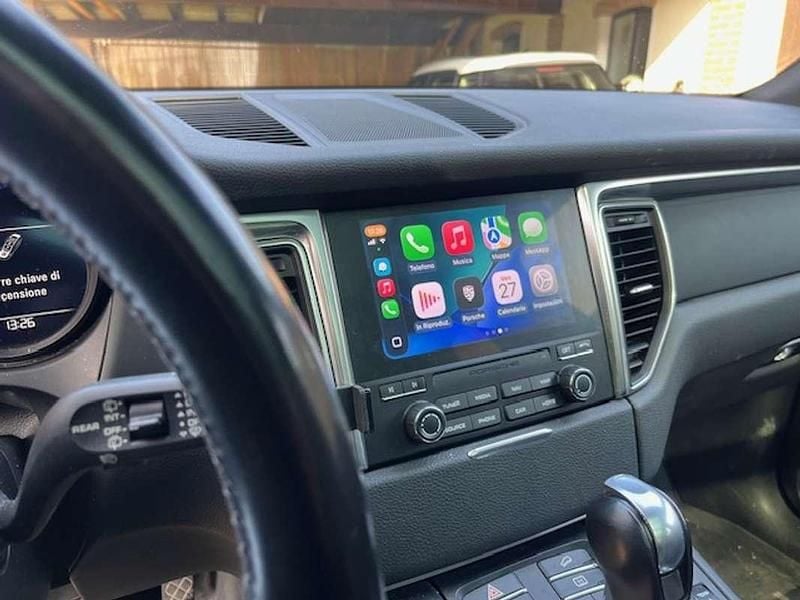 Usata Porsche Macan 252 CV (185 kW) 2018 Blu/azzurro SUV