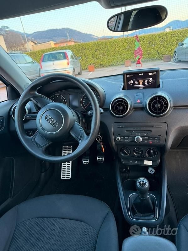 Usata Audi A1 2011 Grigio Utilitaria