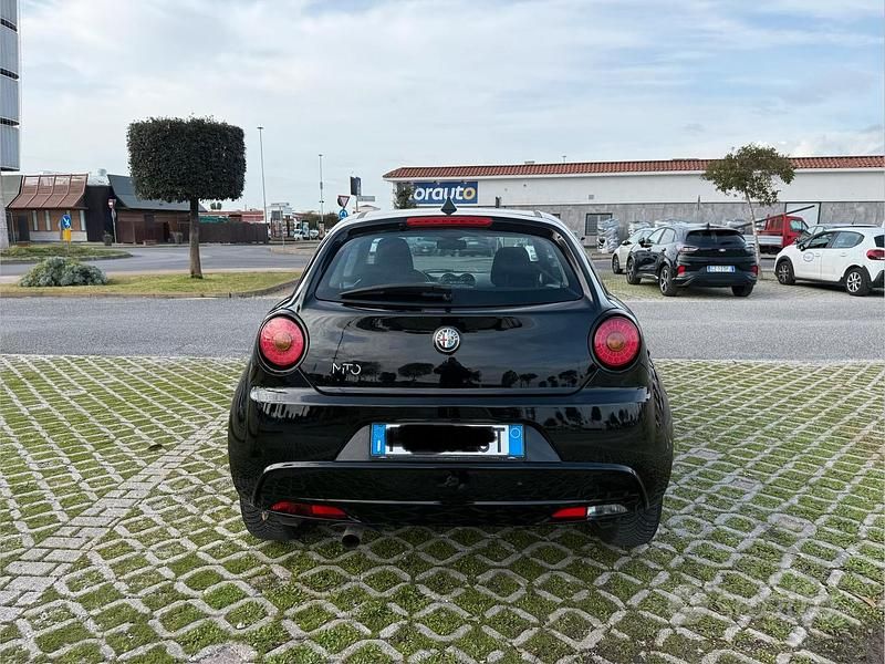 Usata Alfa Romeo MiTo 78 CV (57 kW) 2016 Utilitaria
