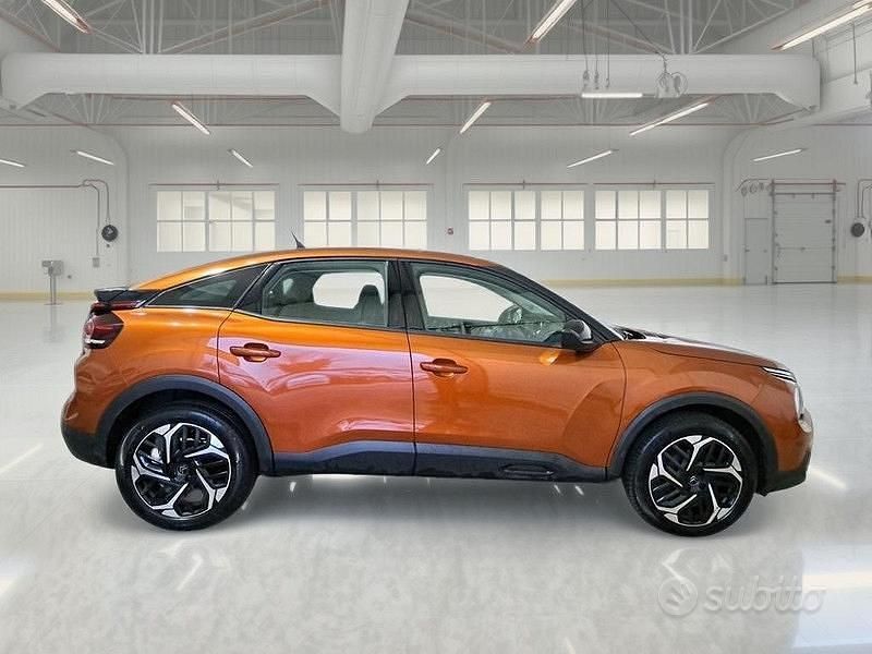 Usata Citroën C4 Feel 130 CV (95 kW) 2021 Arancione Berlina