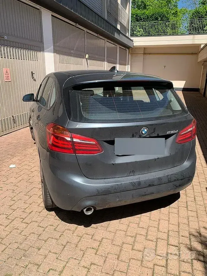 Usata BMW 216 116 CV (85 kW) 2018 Grigio Station wagon