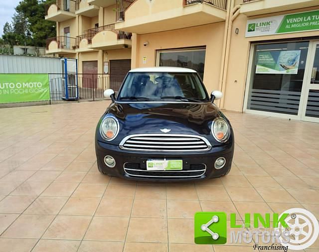 Usata Mini Cooper D 109 CV (80 kW) 2007 Nero Utilitaria