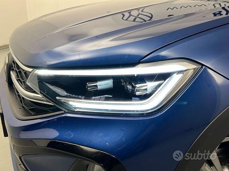 Usata VW Taigo R-line 116 CV (85 kW) 2024 Blu SUV