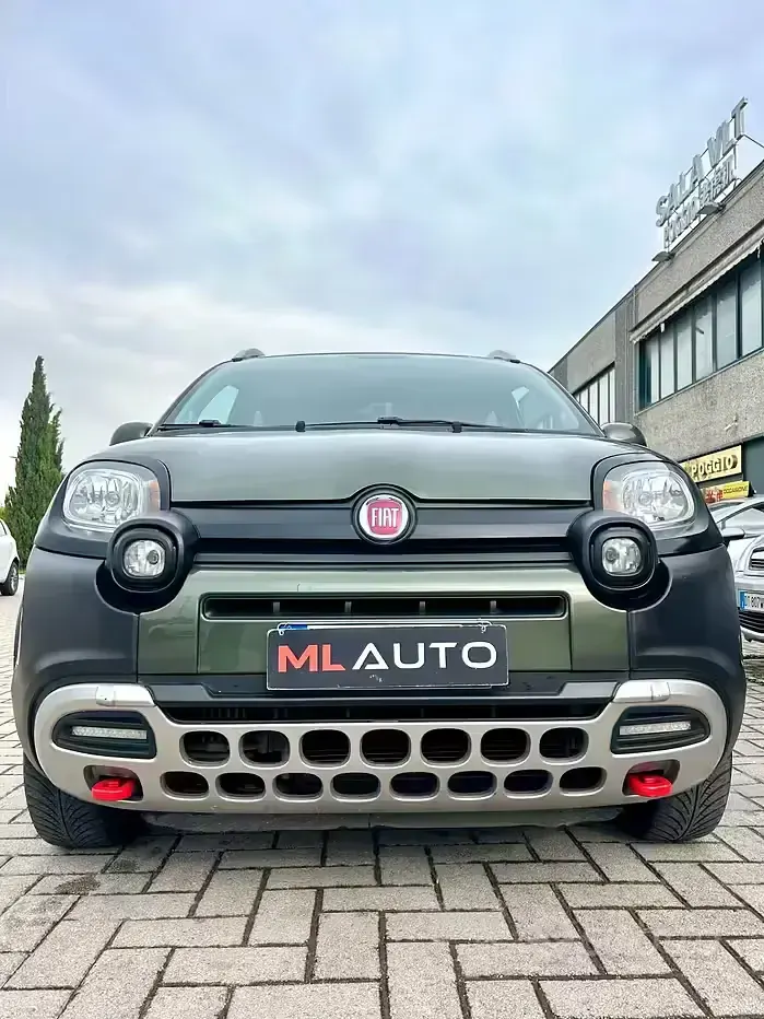 Usata Fiat Panda Cross Cross 95 CV (69 kW) 2018 Verde Utilitaria