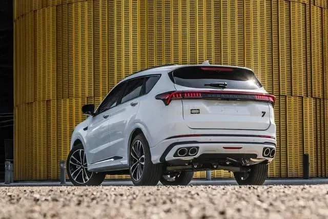 Nuova Sportequipe 7 GTW 184 CV (135 kW) 2025 Grigio SUV