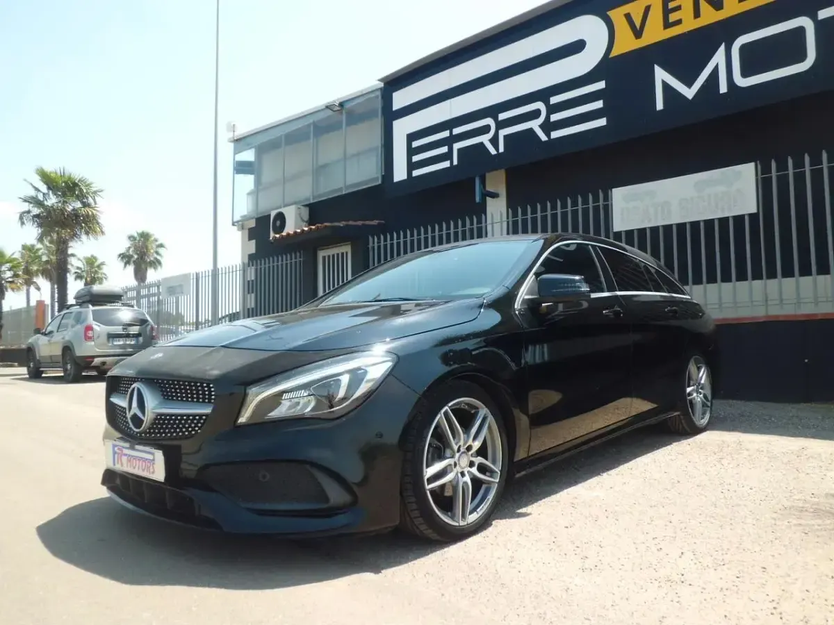 Usata Mercedes CLA200 Premium 135 CV (99 kW) 2016 Nero Coupé