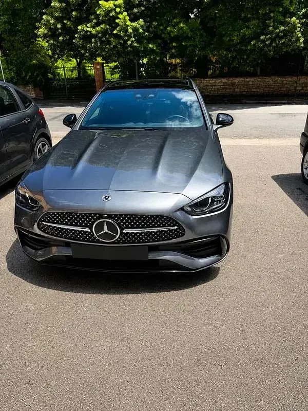 Usata Mercedes C220 AMG Line Premium Plus 197 CV (144 kW) 2024 Station wagon