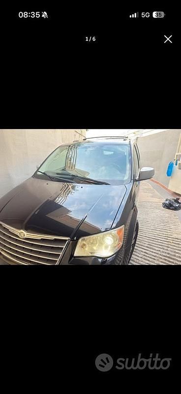 Usata Chrysler Grand Voyager 163 CV (119 kW) 2010 Nero Monovolume