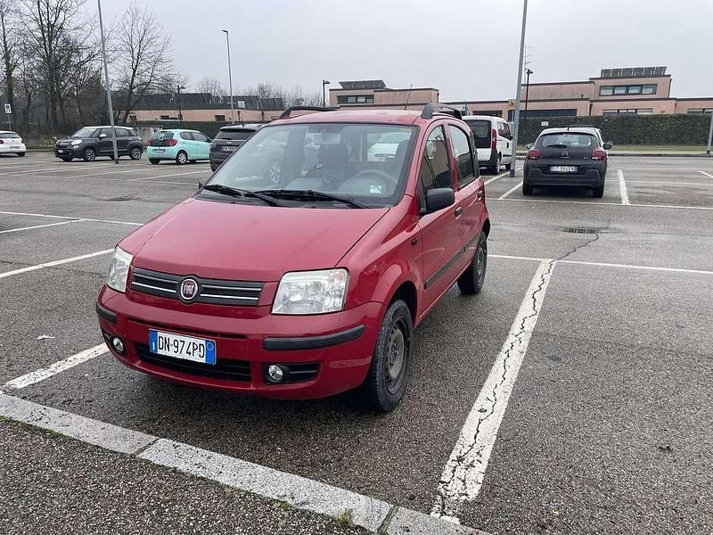 Usata Fiat Panda Dynamic 60 CV (44 kW) 2008 Rosso Utilitaria