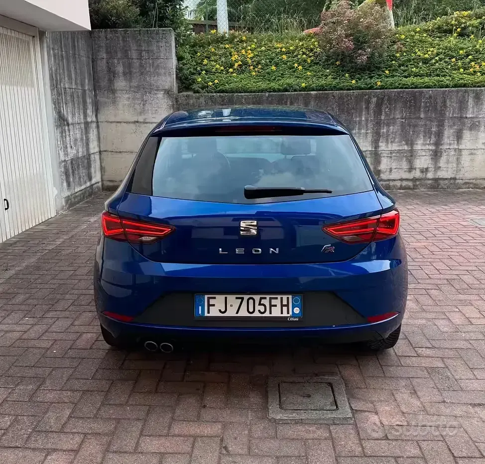 Usata Seat Leon FR 184 CV (135 kW) 2017 Blu Berlina