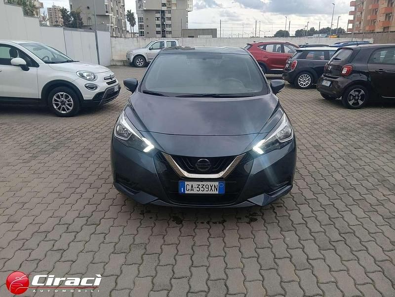 Usata Nissan Micra Acenta 101 CV (74 kW) 2020 Blu Berlina