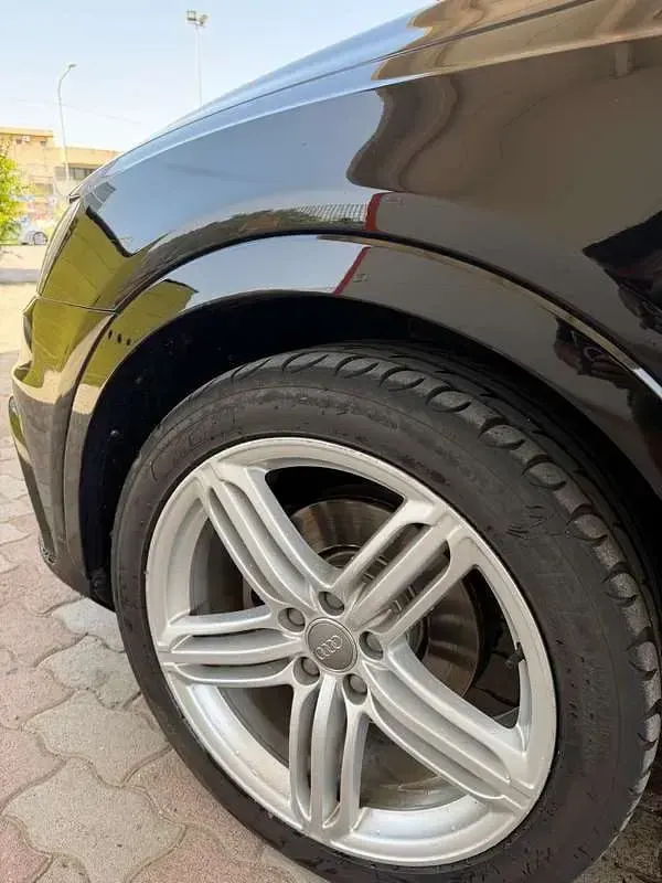 Usata Audi Q3 177 CV (130 kW) 2012 Nero SUV
