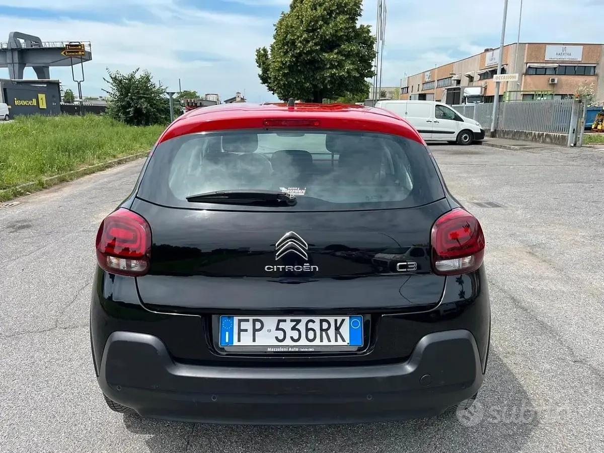 Usata Citroën C3 PureTech 82 CV (60 kW) 2018 Nero Utilitaria
