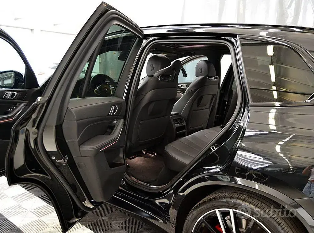 Usata BMW X5 M Sport 340 CV (250 kW) 2020 Nero SUV
