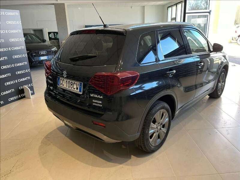 Usata Suzuki Vitara Cool 129 CV (94 kW) 2020 Nero SUV
