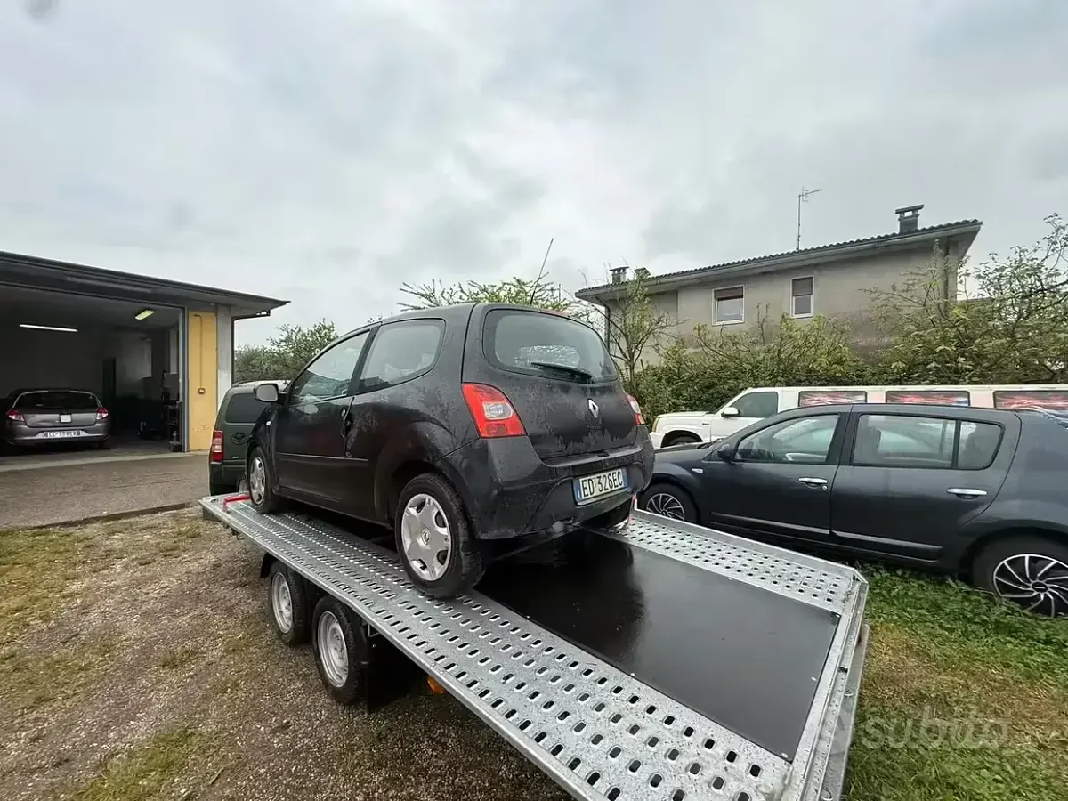 Usata Renault Twingo 75 CV (55 kW) 2010 Nero Utilitaria