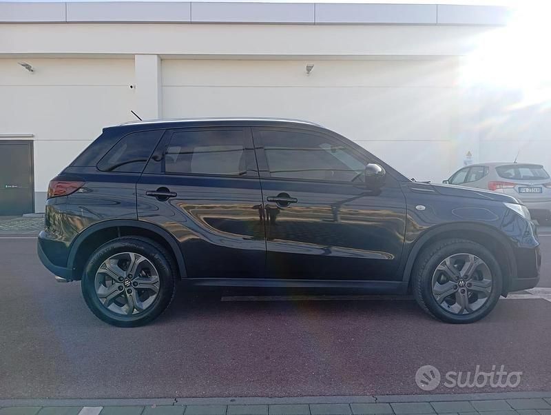 Usata Suzuki Vitara 2015 Nero SUV