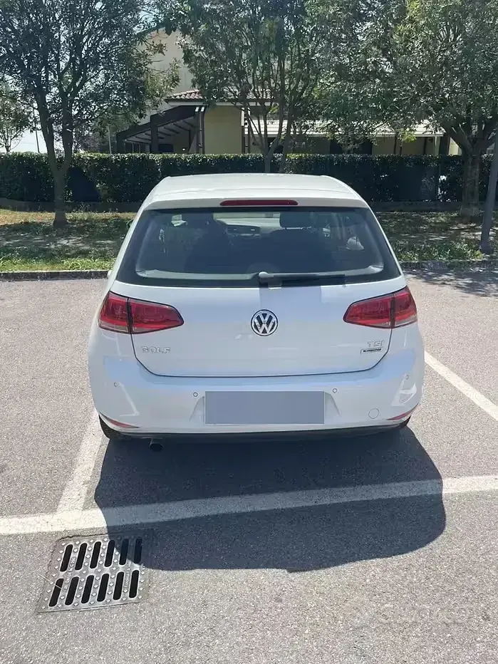 Usata VW Golf VII 110 CV (80 kW) 2016 Bianco Berlina