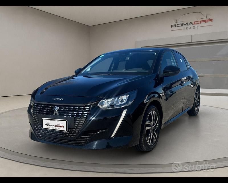 Usata Peugeot 208 Allure 101 CV (74 kW) 2023 Nero Utilitaria