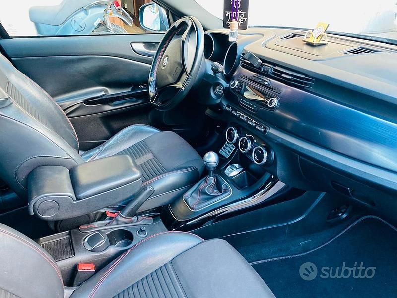 Usata Alfa Romeo Giulietta 2010 Nero Utilitaria