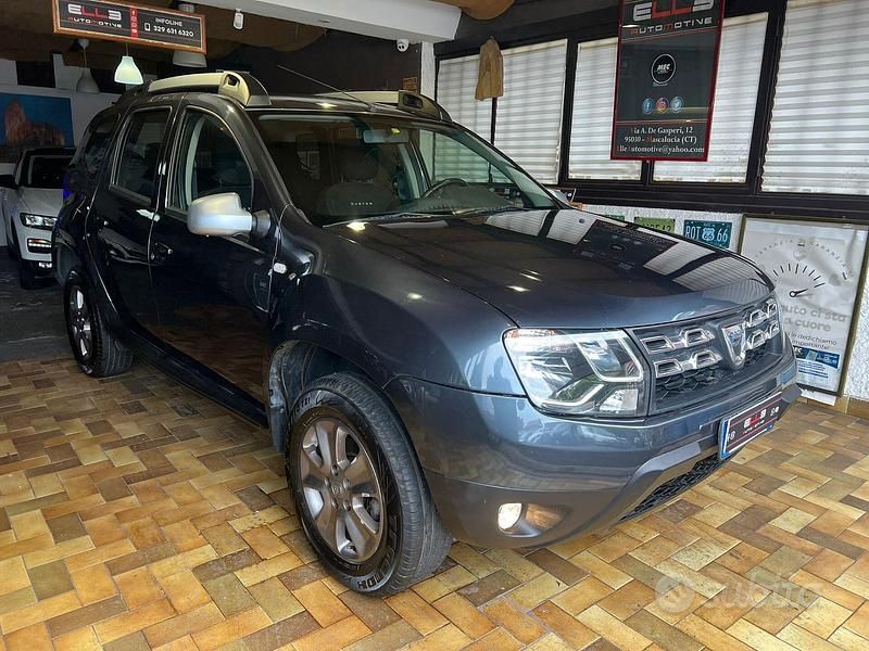 Usata Dacia Duster 109 CV (80 kW) 2014 Grigio SUV