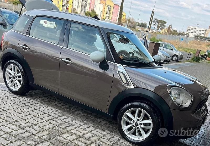Usata Mini Cooper SD Countryman 2011 Marrone SUV